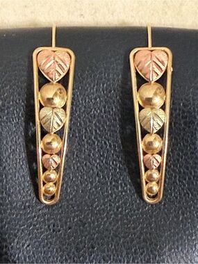 Vintage CCO 10K Tri-Color Gold Black Hills Dangle Earrings